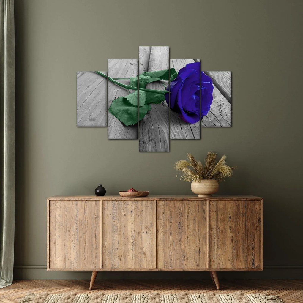 Tablou - Trandafir albastru cu tulpina verde (150x105 cm)