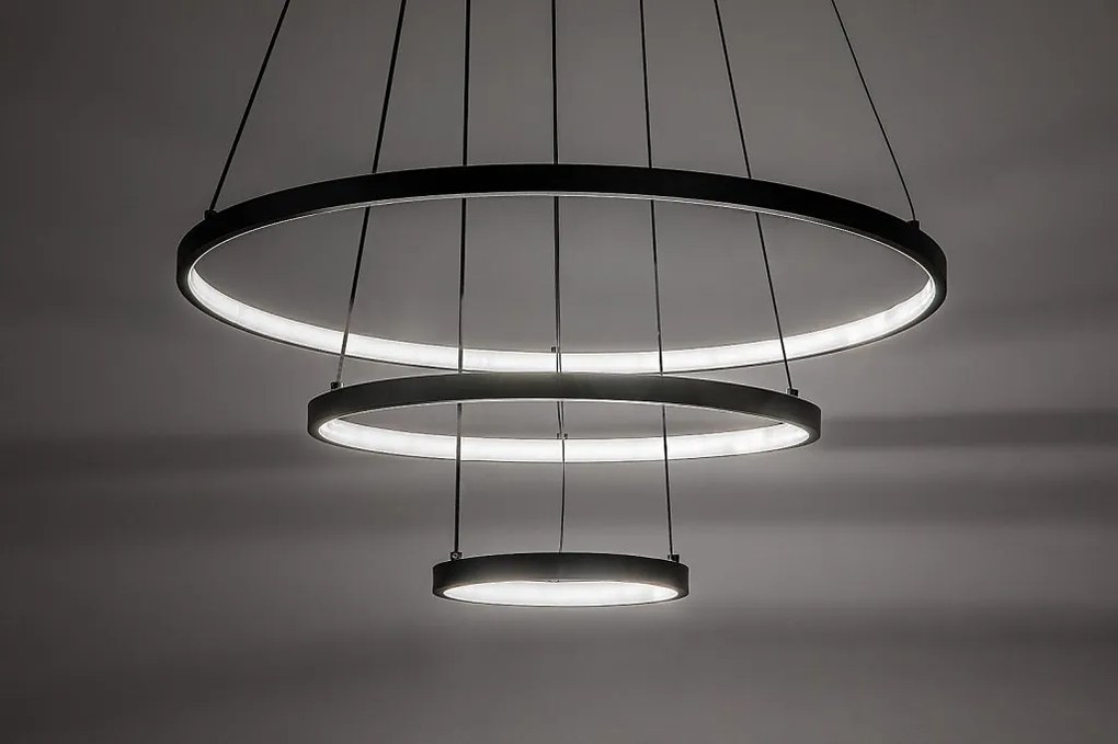 Lustra LED cu telecomanda cu 3 inele metal negru Beliza