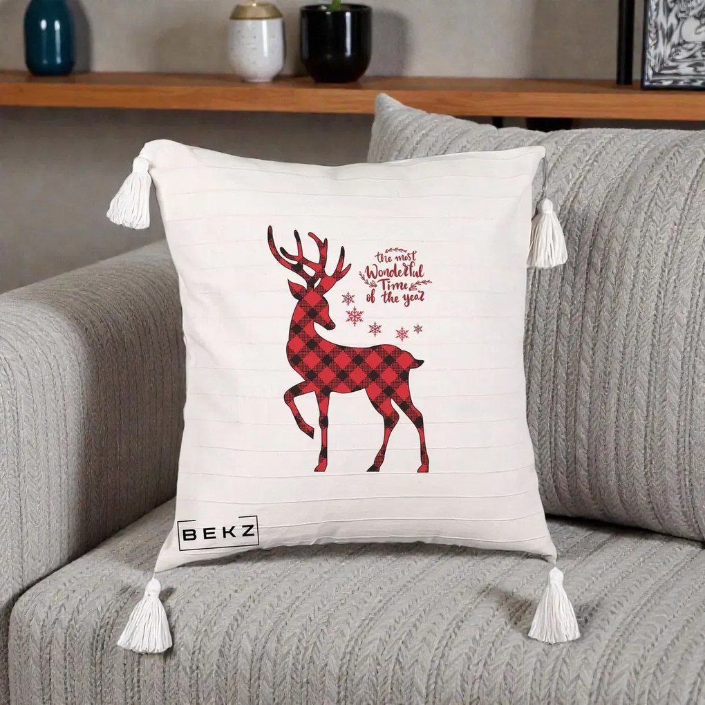 Perna Decorativa Ren Buffalo Plaid Craciun, 40x40 cm, Bej cu Franjuri, Husa Detasabila, Perna Inclusa, BEKZ®