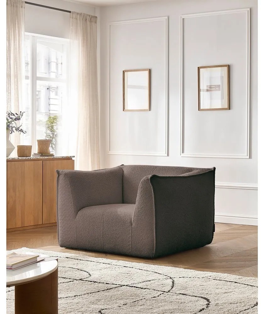 Fotoliu maro cu tapițerie din țesătură bouclé Giorgia – Bobochic Paris