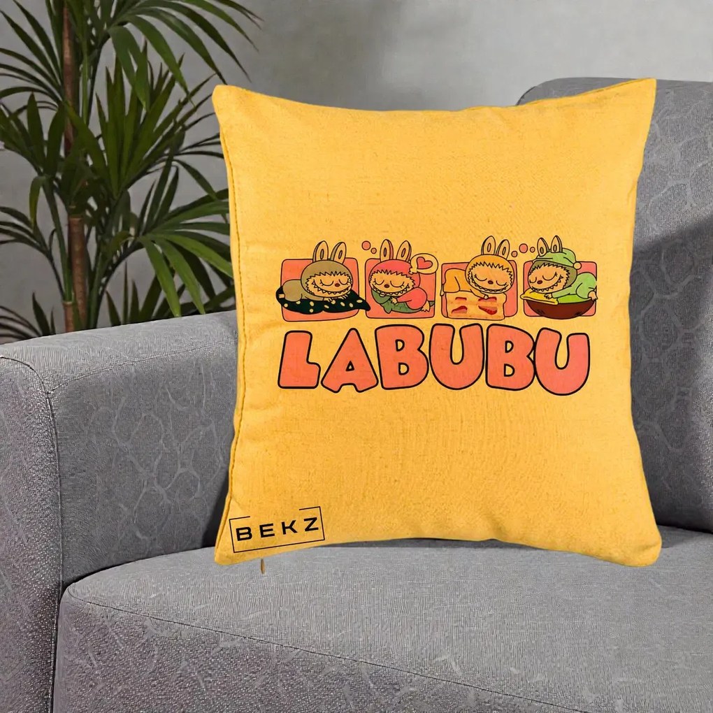 Perna Personalizata Labubu Sleeping Quad, 40x40 cm, Galben, Husa Detasabila, Perna Inclusa, BEKZ®