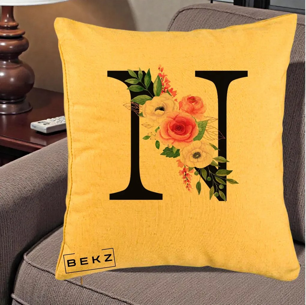 Cadou Personalizat - Perna Personalizata Monograma Florala Litera N, 40x40 cm, Galben, Husa Detasabila, Perna Inclusa, BEKZ®