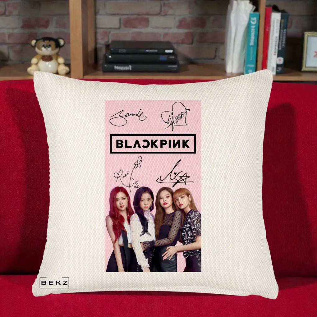 Perna Personalizata K-pop BLACKPINK Semnaturi si Foto, 40x40 cm, Crem Reliefat, Husa Detasabila, Perna Inclusa, BEKZ®