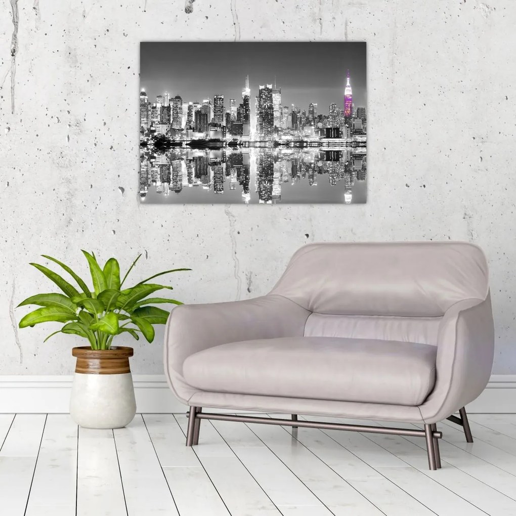 Tablou pe sticlă - New York și zgârie-norii mov (70x50 cm)