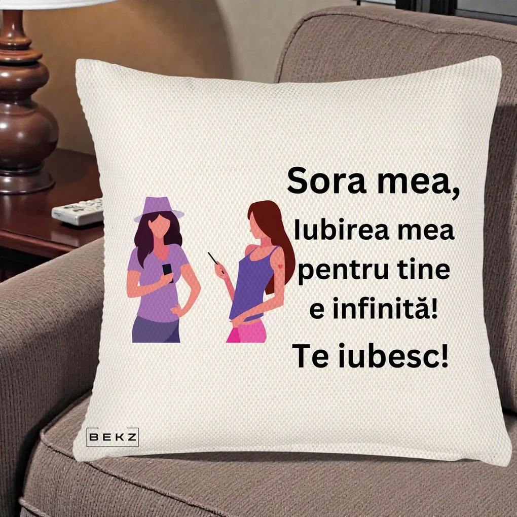 Cadou pentru Sora - Perna Personalizata Sora Mea Te Iubesc Doua Fete cu Telefoane, 40x40 cm, Crem Reliefat, Husa Detasabila, Perna Inclusa, BEKZ®