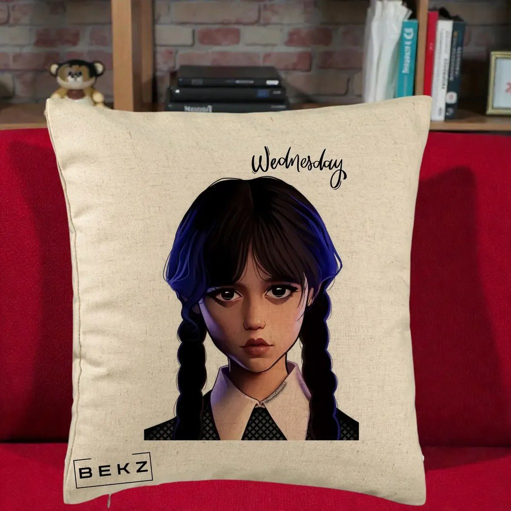 Perna Personalizata Wednesday Addams Portret Realist, 40x40 cm, Bej, Husa Detasabila, Perna Inclusa, BEKZ®