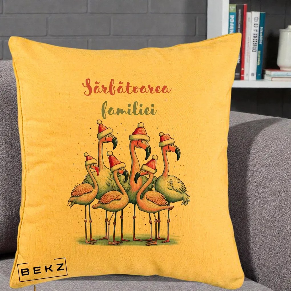 Perna Decorativa Flamingo Craciun Sarbatoarea Familiei, 40x40 cm, Galben, Husa Detasabila, Perna Inclusa, BEKZ®