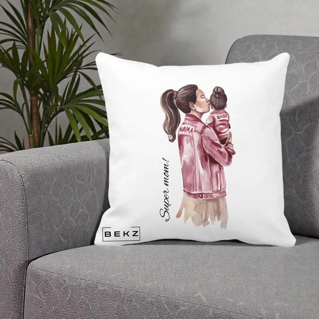 Cadou pentru Mama - Perna Personalizata Super Mom Jachete Roz, 40x40 cm, Alba Mata, Husa Detasabila, Perna Inclusa, BEKZ®