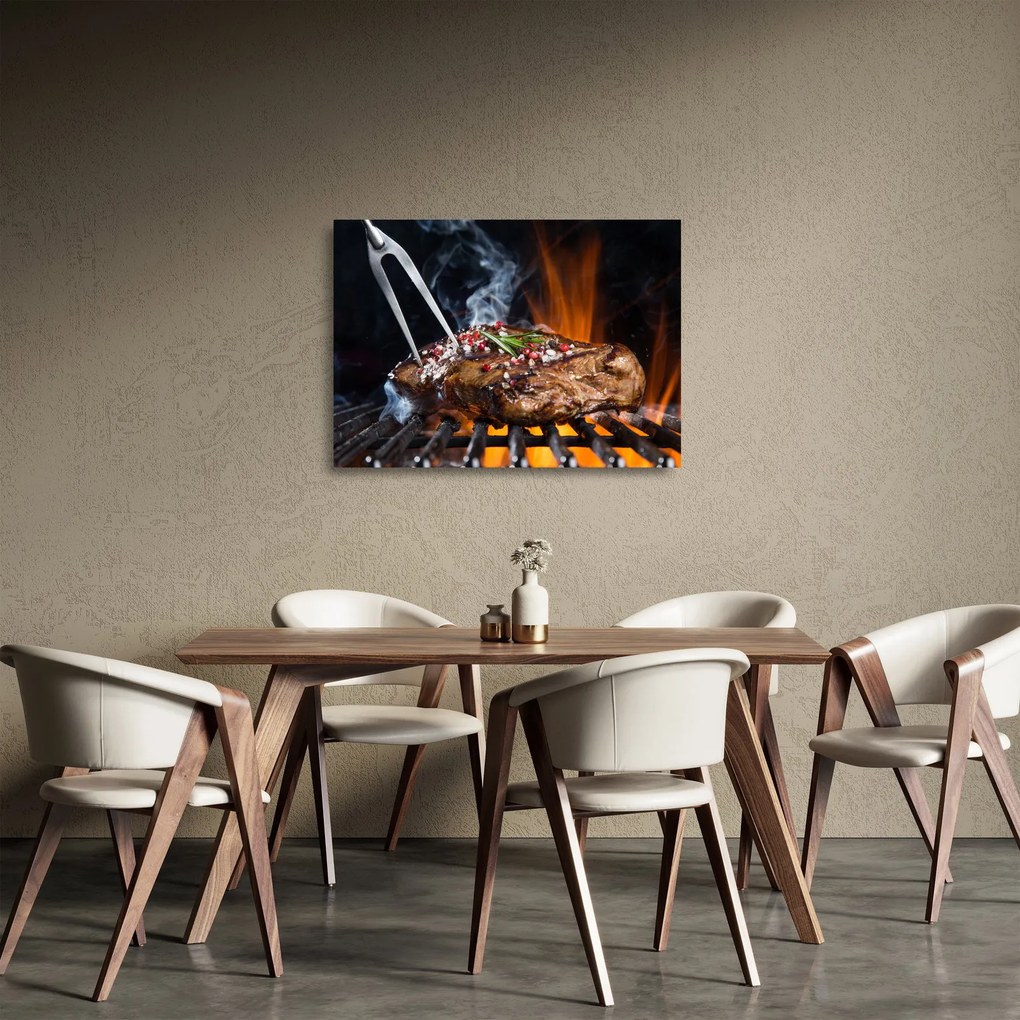 Tablou pe sticlă cu steac pe grill (70x50 cm)