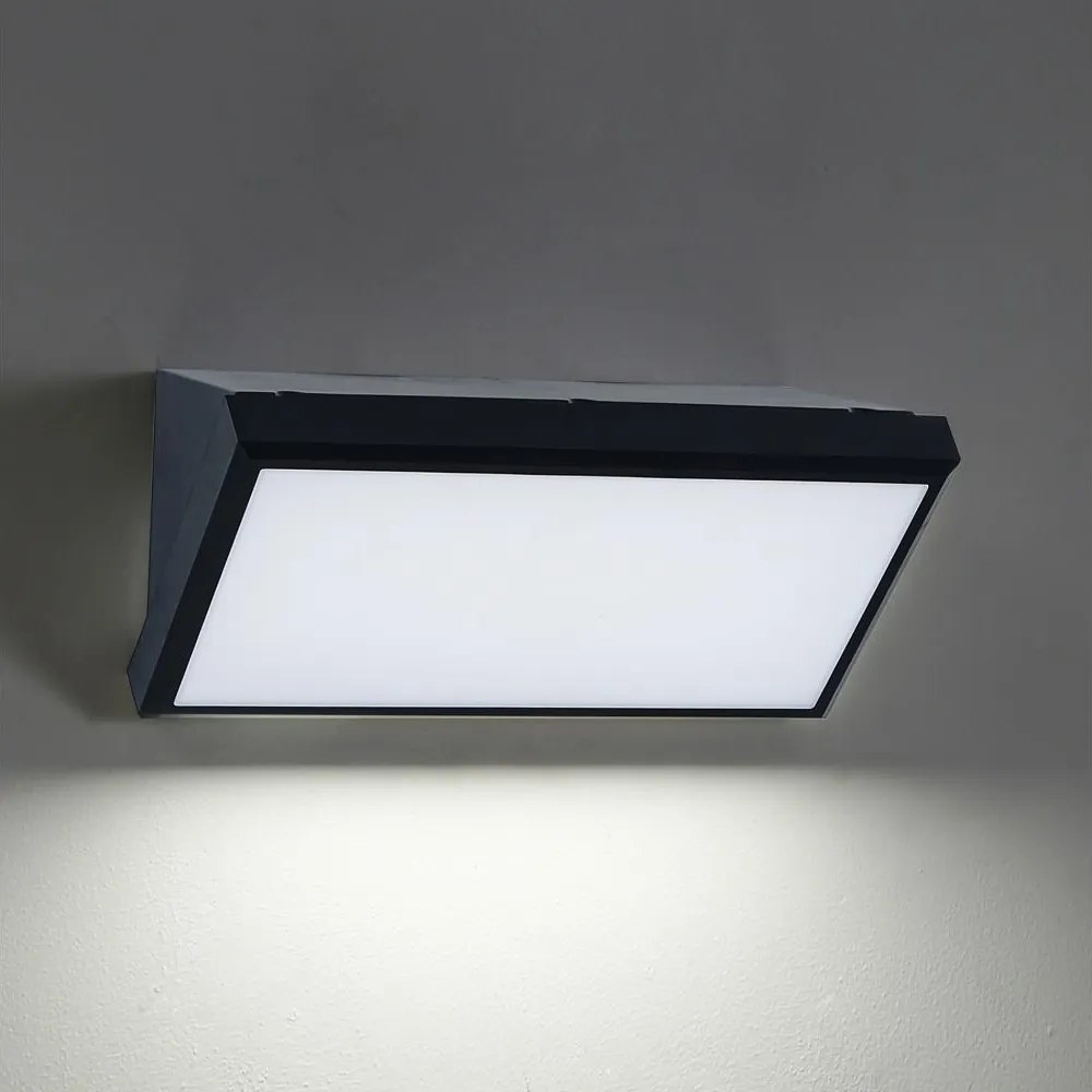 Brilagi - Aplică de perete LED RGBW TRIANGLE pentru exterior 1xE27/15W/230V neagră IP65