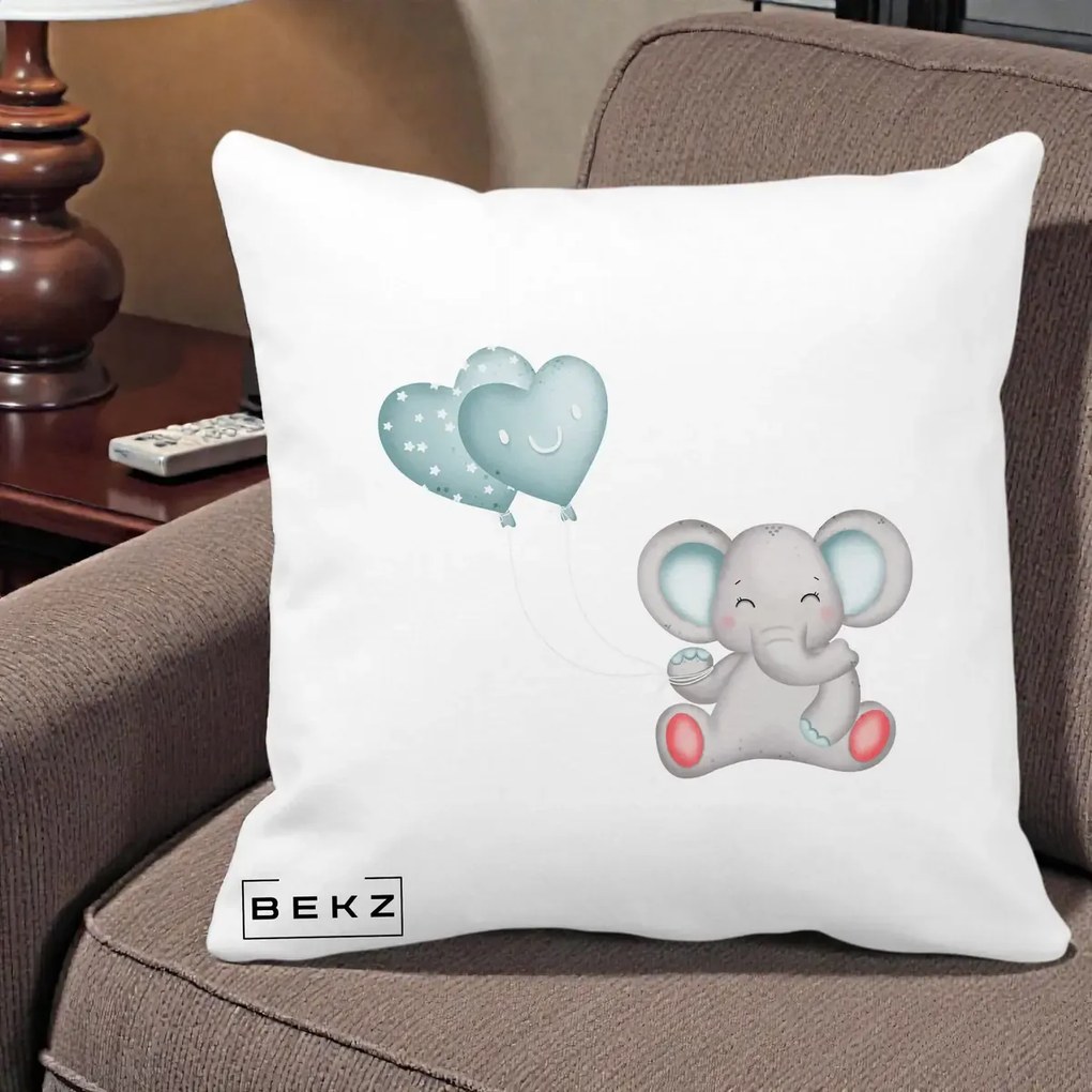 Perna Decorativa Elefant si baloane in forma de inimioare, 40x40 cm, Alba Mata, Husa Detasabila, Perna Inclusa, BEKZ®