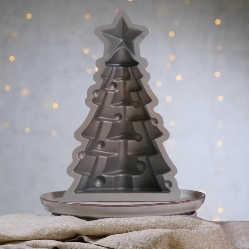 Formă de copt „Brad de Crăciun” Dr. Oetker 1392, 1 l, fabricată în Germania, până la 230 °C, 3D, șampanie