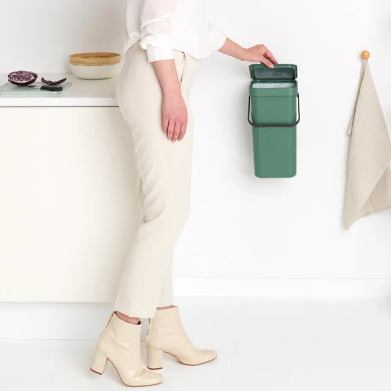 Cos de gunoi colectare selectiva Brabantia Sort&Go 1003235, 16 L, Maner, Montabil pe perete, Verde închis