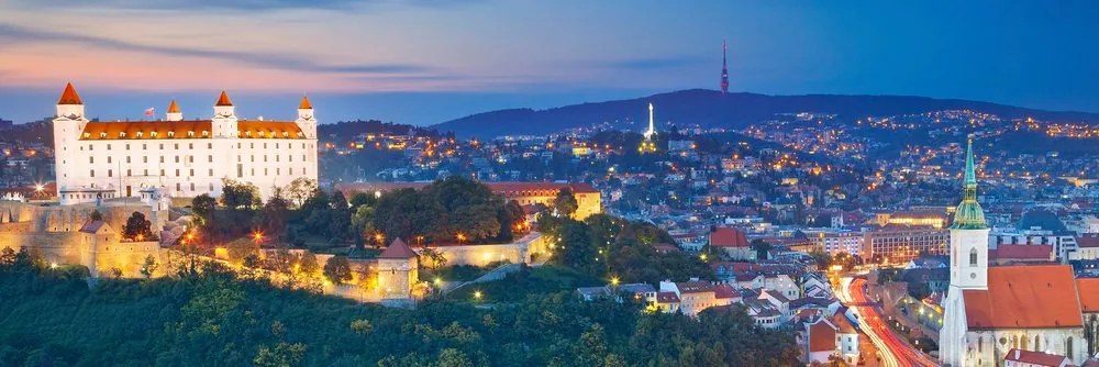 Tablou seară în Bratislava
