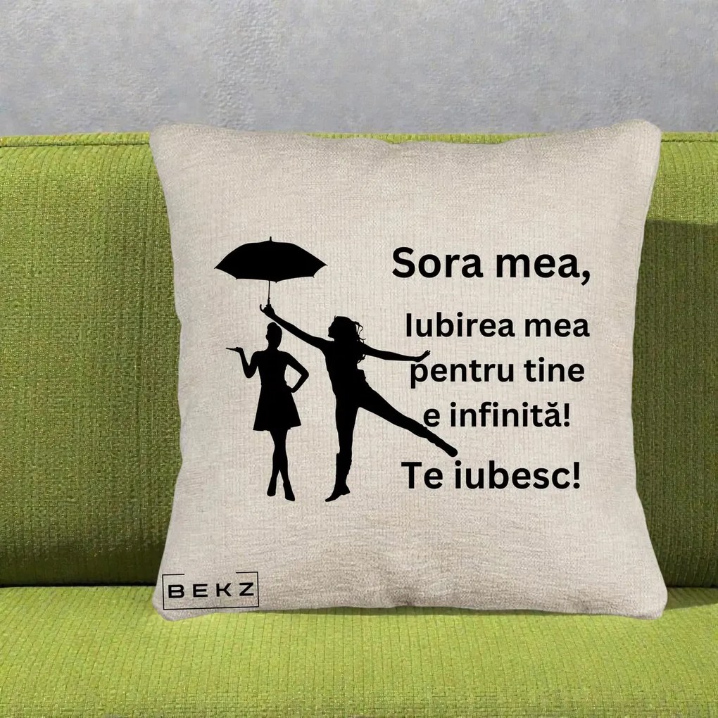 Cadou pentru Sora - Perna Personalizata Sora Mea Te Iubesc Siluete Negre cu Umbrela, 40x40 cm, Bej Canapea, Husa Detasabila, Perna Inclusa, BEKZ®