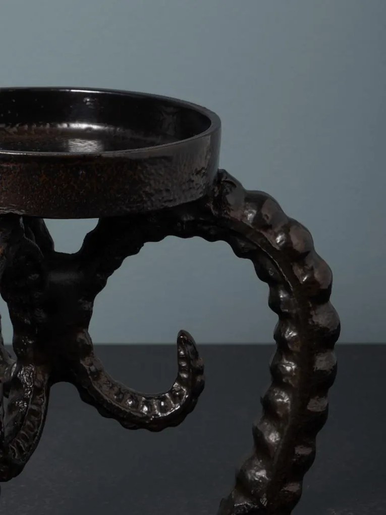 Suport lumanare negru, din aluminiu, Sheep Horns