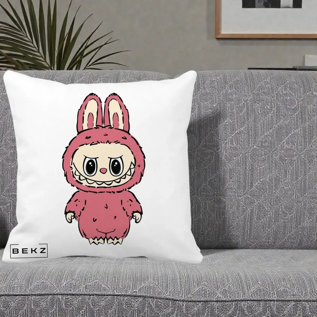 Perna Personalizata Labubu Roz Solo, 40x40 cm, Alba Mata, Husa Detasabila, Perna Inclusa, BEKZ®