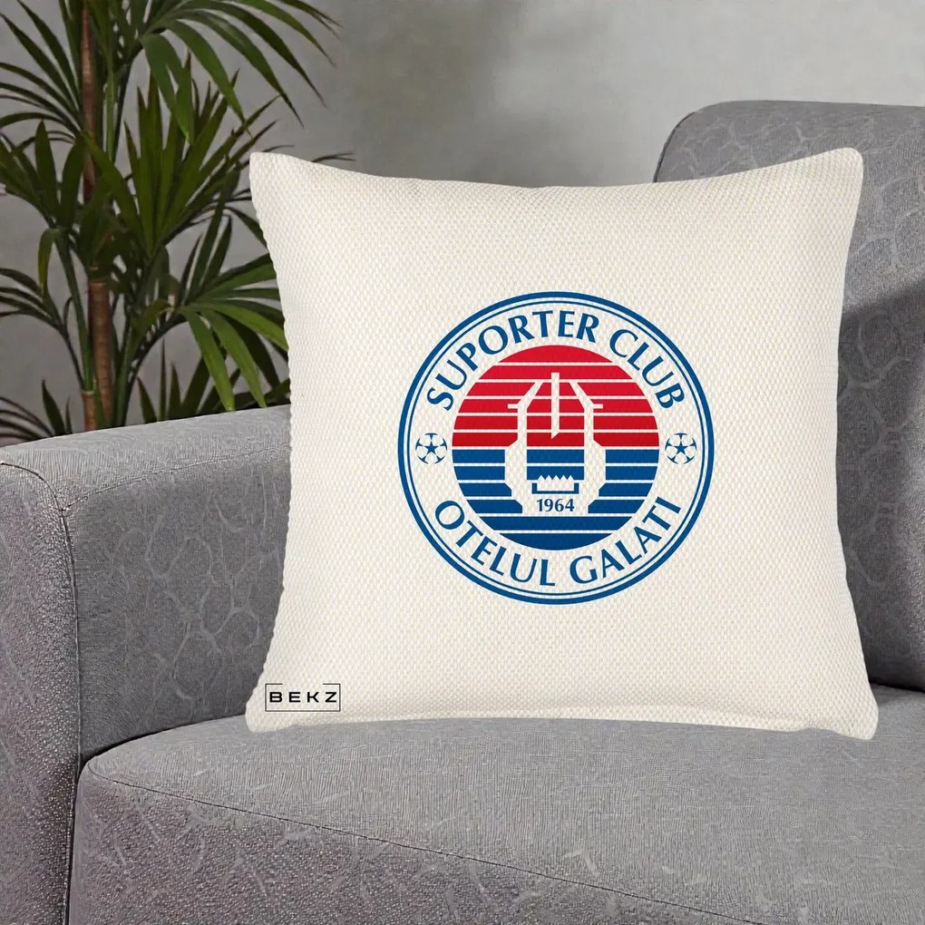 Perna Personalizata Otelul Galati Suporter Club 1964, 40x40 cm, Crem Reliefat, Husa Detasabila, Perna Inclusa, BEKZ®