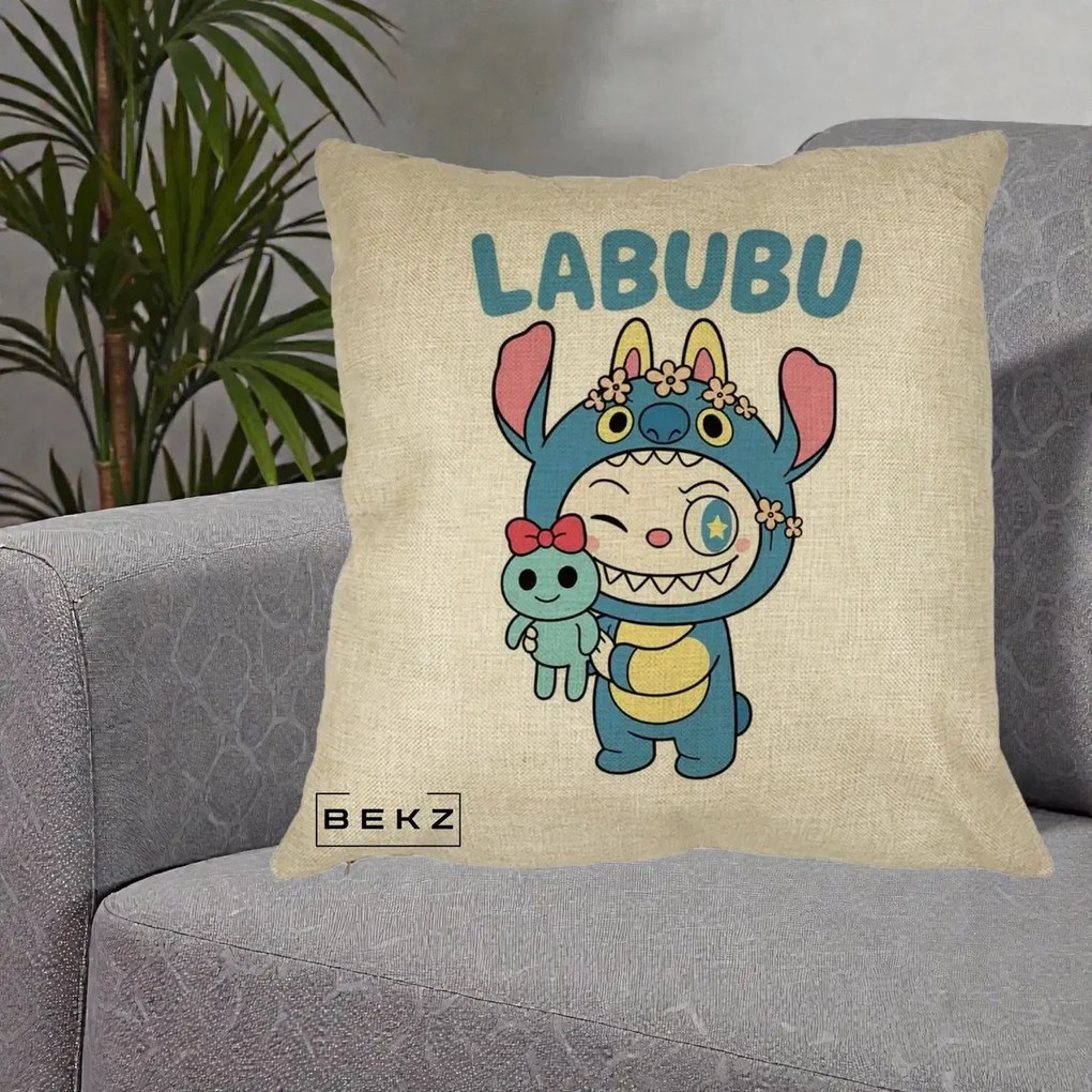 Perna Personalizata Labubu x Stitch cu Flori, 40x40 cm, Crem, Husa Detasabila, Perna Inclusa, BEKZ®