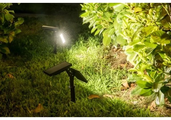 Proiector LED solar cu senzor KELNA LED/9,6W/3,7V IP44 Rabalux 77011