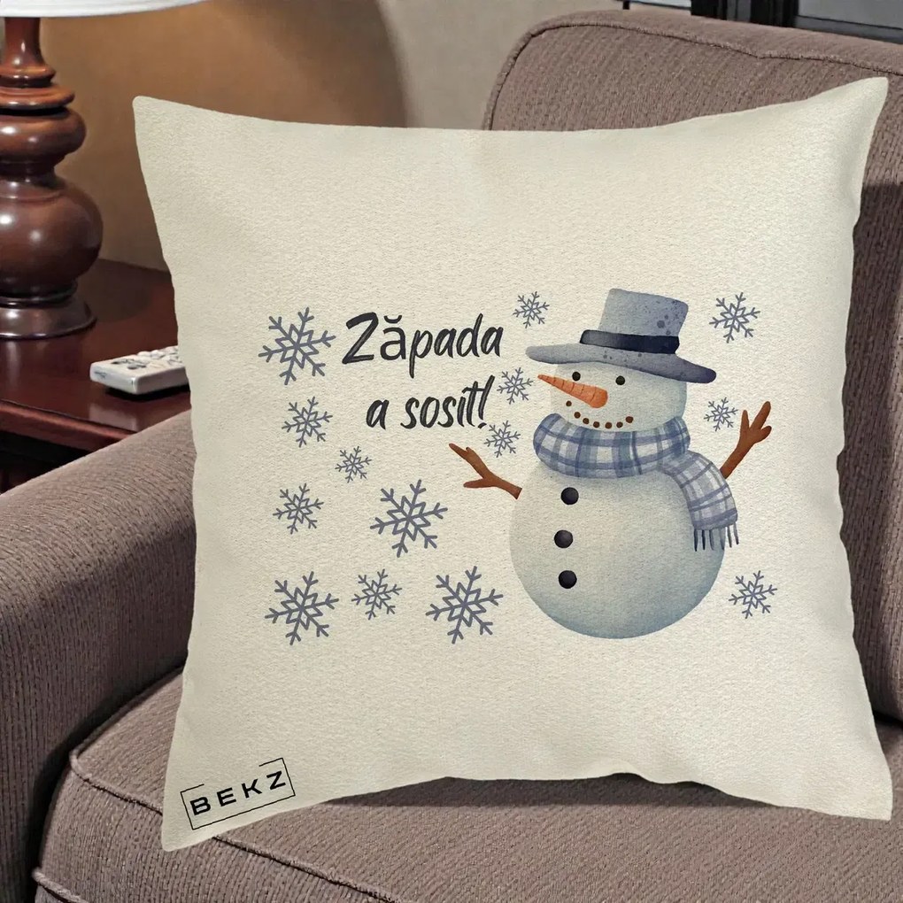 Perna Decorativa Zapada a Sosit Om de Zapada, 40x40 cm, Ecru, Husa Detasabila, Perna Inclusa, BEKZ®