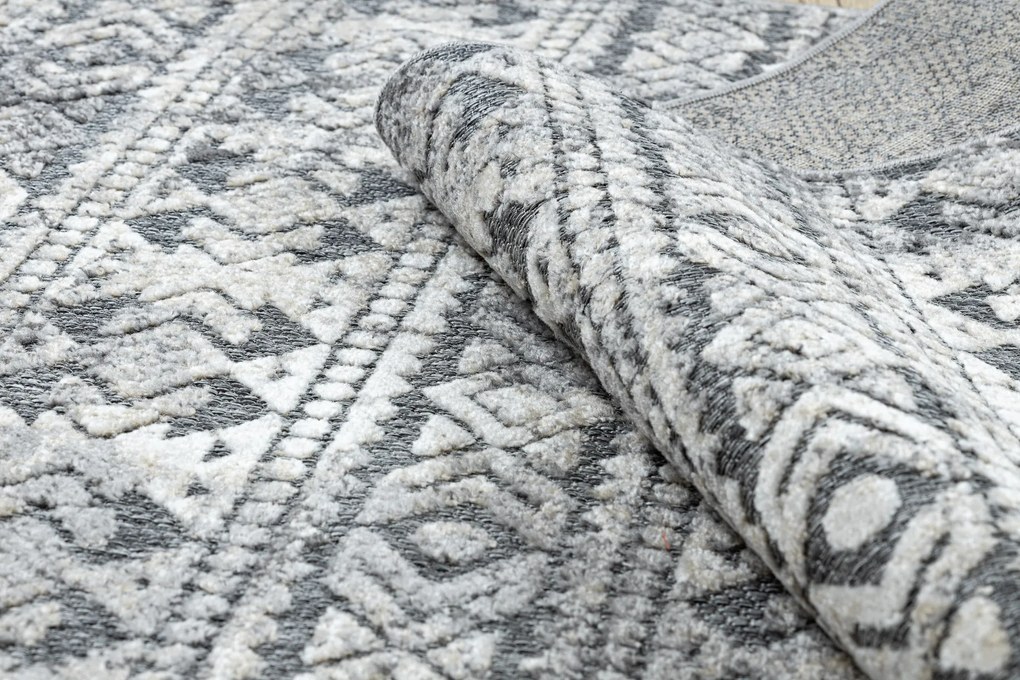 Covor Structural SOLE D3732 Aztec, caro - țesute plate gri / bej