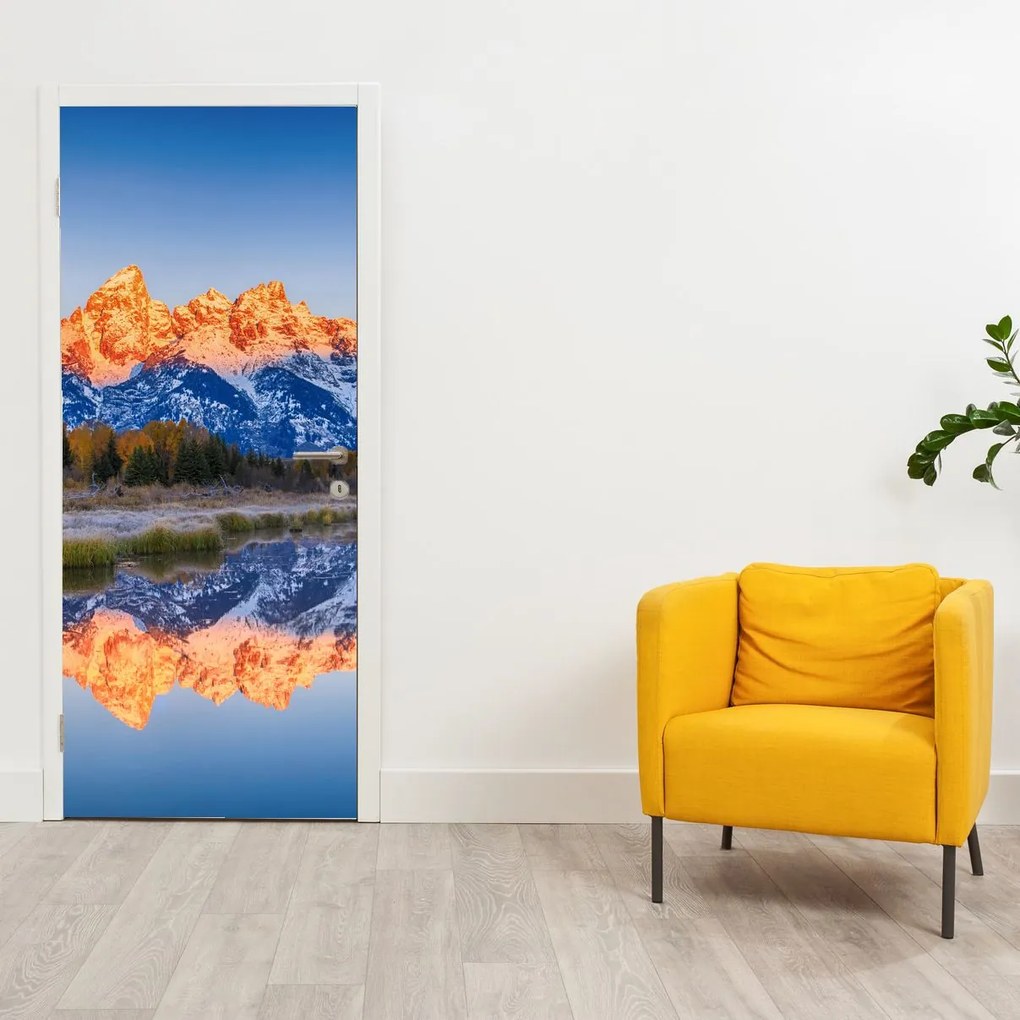 Fototapet pentru ușă - Creste montane înzăpezite (95x205cm)