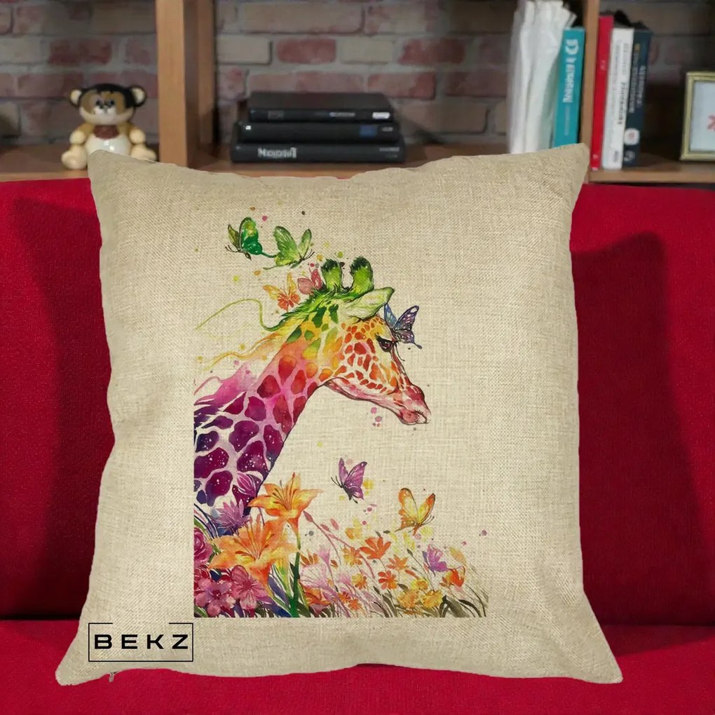 Perna Decorativa Girafa Curcubeu Acuarela, 40x40 cm, Crem, Husa Detasabila, Perna Inclusa, BEKZ®