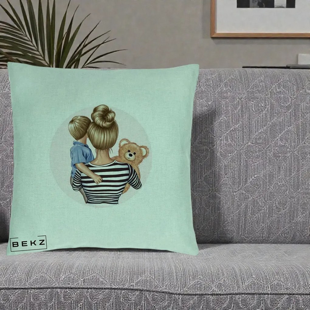 Cadou pentru Mama - Perna Personalizata Mama si Baietelul cu Ursulet, 40x40 cm, Verde Menta, Husa Detasabila, Perna Inclusa, BEKZ®