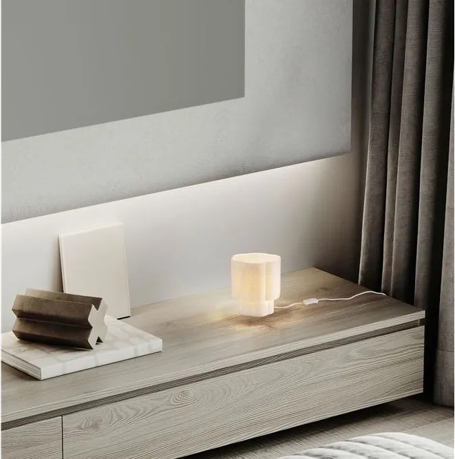 Veioza, Lampa de masa cu abajur bej BLOOSY