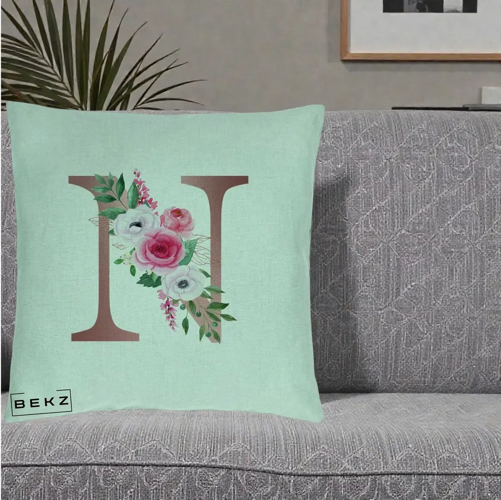 Cadou Personalizat - Perna Personalizata Monograma Rose Gold Litera N, 40x40 cm, Verde Menta, Husa Detasabila, Perna Inclusa, BEKZ®