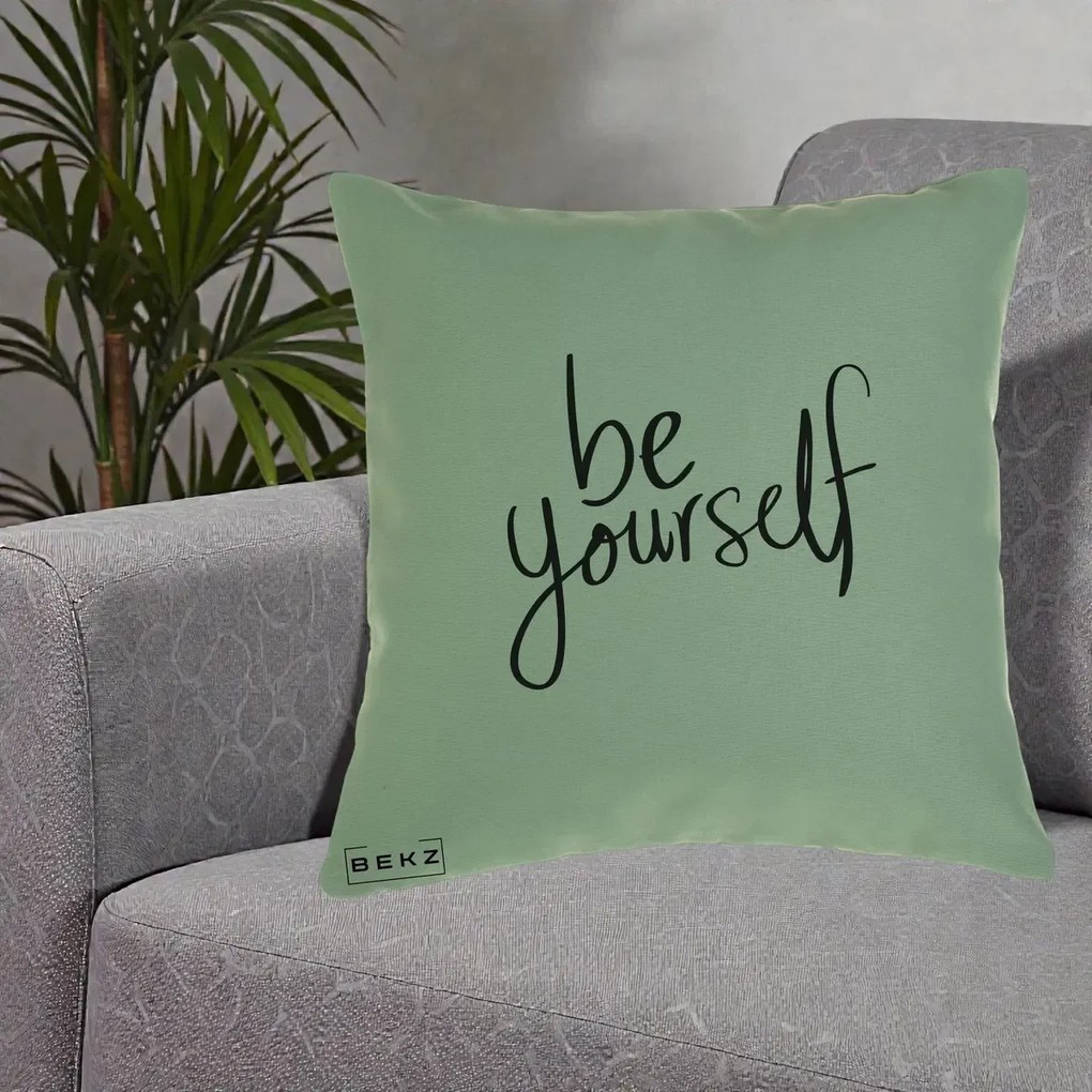 Perna Decorativa Be Yourself Caligrafie Neagra, 40x40 cm, Verde, Husa Detasabila, Perna Inclusa, BEKZ®