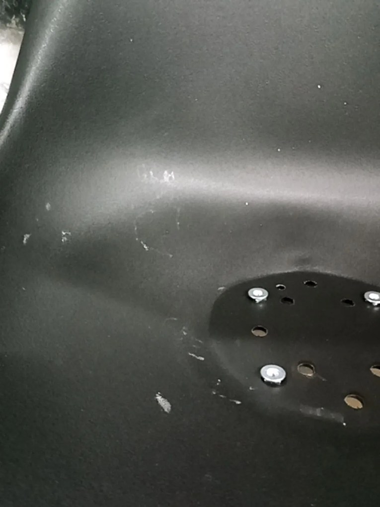 OFERTA Scaun negru BALI MARK cu picioare negre calitatea a II-a