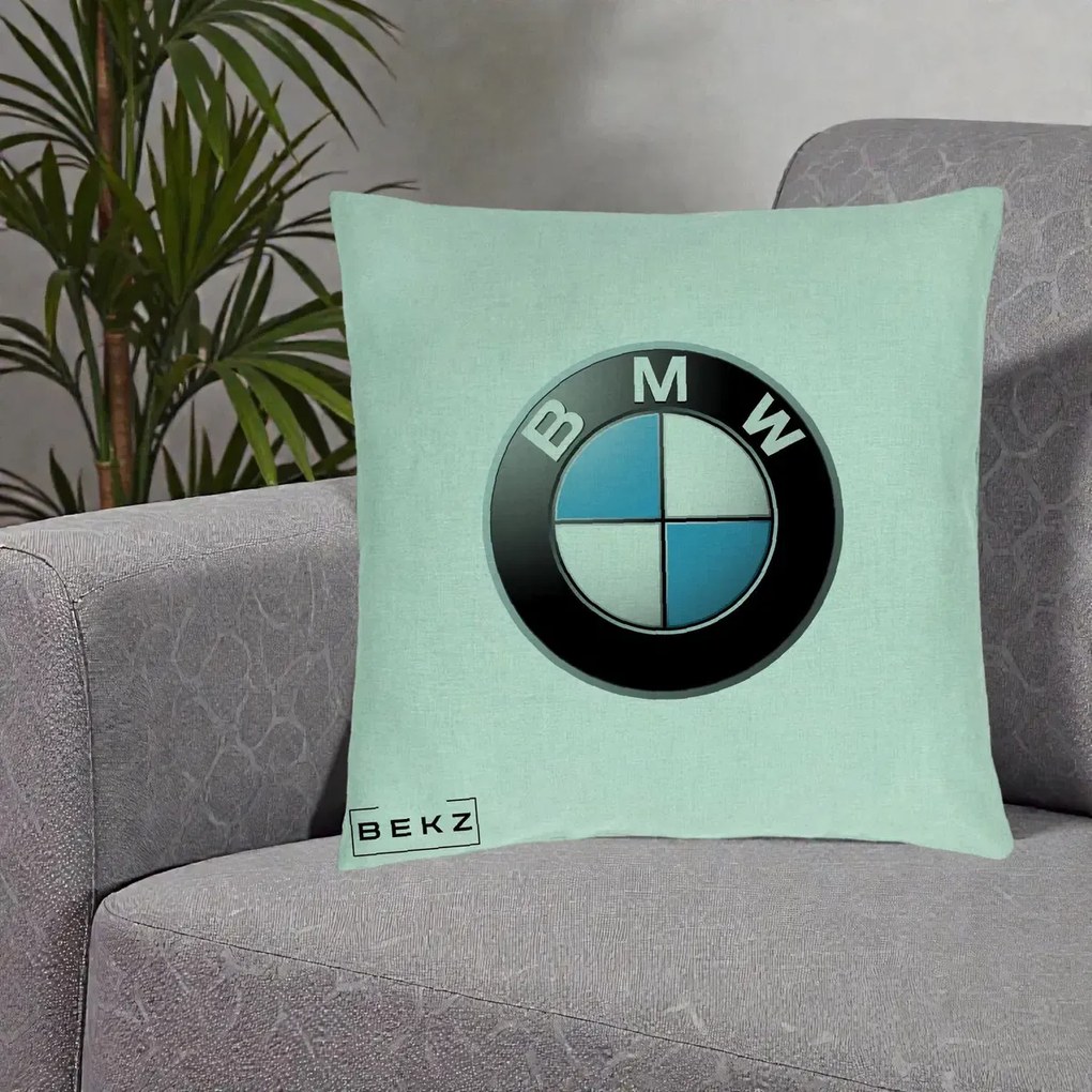 Perna Personalizata cu emblema BMW, 40x40 cm, Verde Menta, Husa Detasabila, Perna Inclusa, BEKZ®