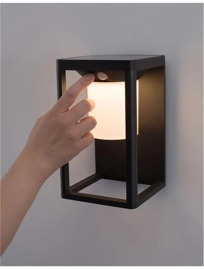 Aplica LED solara de exterior cu senzor miscare IP65 LOVETO