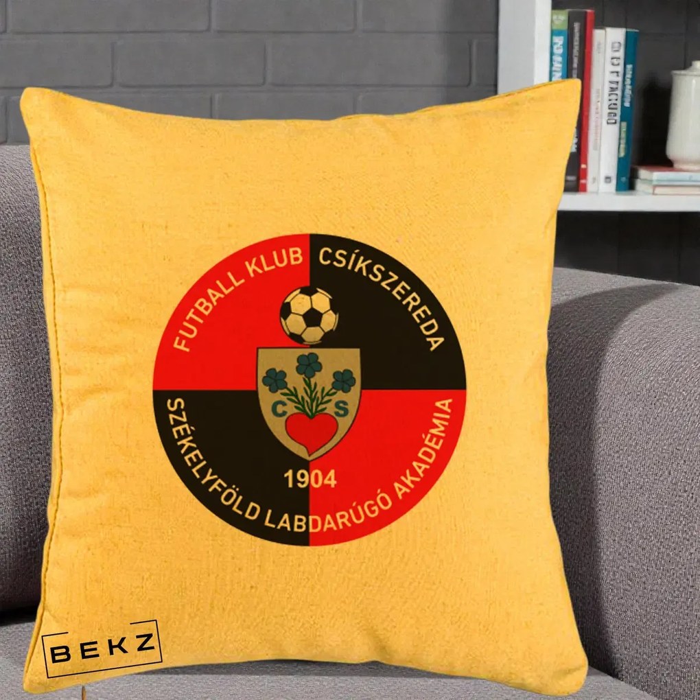 Perna Personalizata FK Csikszereda 1904 Fotbal, 40x40 cm, Galben, Husa Detasabila, Perna Inclusa, BEKZ®