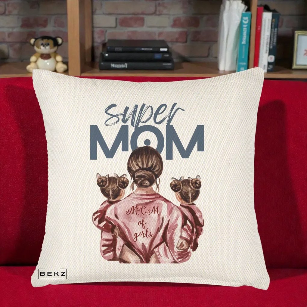 Cadou pentru Mama - Perna Personalizata Super Mom of Girls Mama cu Gemene, 40x40 cm, Crem Reliefat, Husa Detasabila, Perna Inclusa, BEKZ®