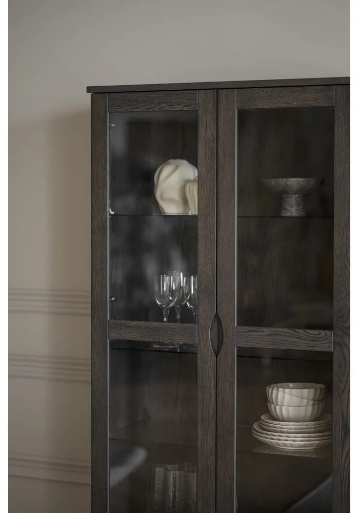 Vitrină maro cu aspect de lemn de stejar 82x185 cm Filippa – Rowico