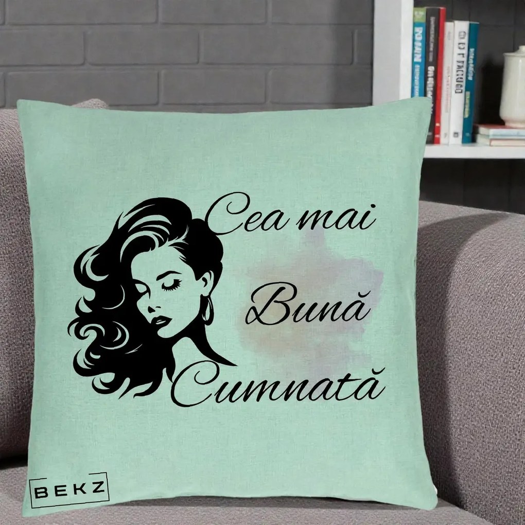 Cadou pentru Cumnata - Perna Personalizata Cea mai Buna Cumnata cu Silueta Dama si Pete Roz, 40x40 cm, Verde Menta, Husa Detasabila, Perna Inclusa, BEKZ®