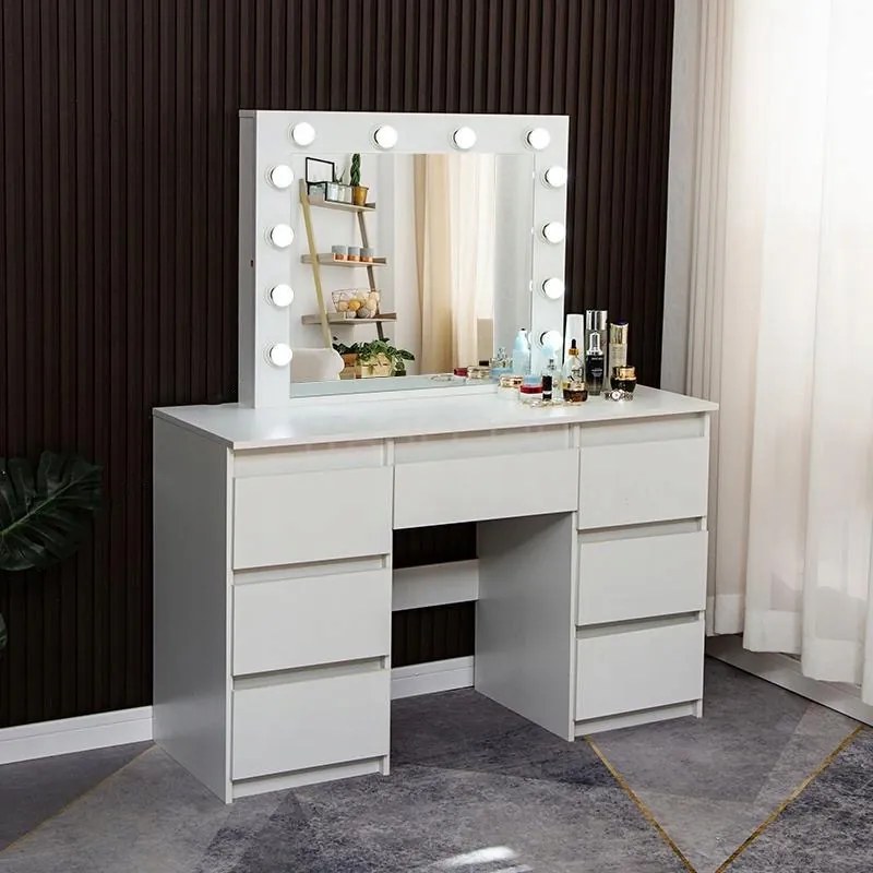 Masă de toaletă mare albă cu sertare spațioase