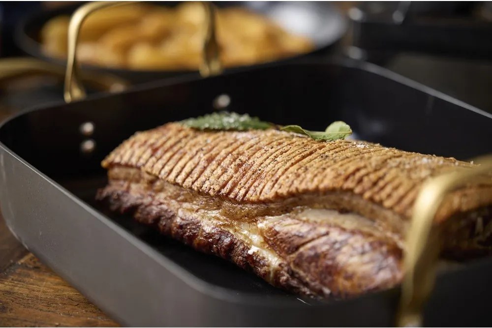 Tavă de copt 40x26 cm Brasserie – Holm