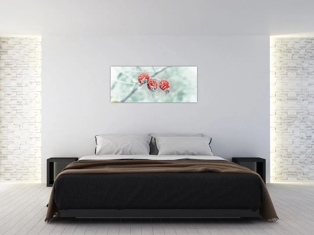Tablou cu măcieșe înghețate (120x50 cm)