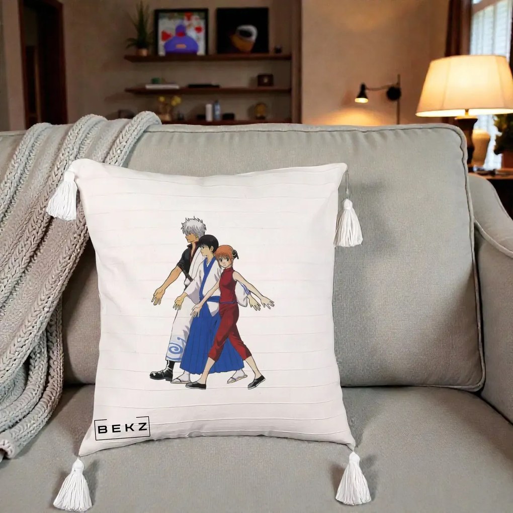 Perna Personalizata Gintama Trio Gintoki Shinpachi Kagura, 40x40 cm, Bej cu Franjuri, Husa Detasabila, Perna Inclusa, BEKZ®