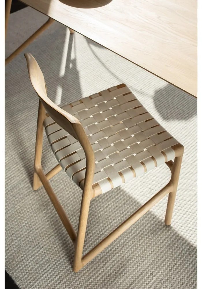 Scaun din lemn masiv de stejar Gazzda Fawn, alb