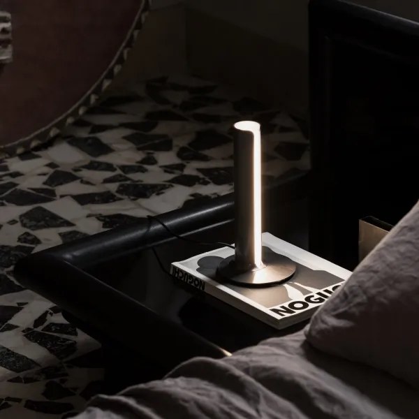 Ideal Lux DORICA – lampă de birou LED reglabilă, 8 W, 230 V, CRI 90, negru