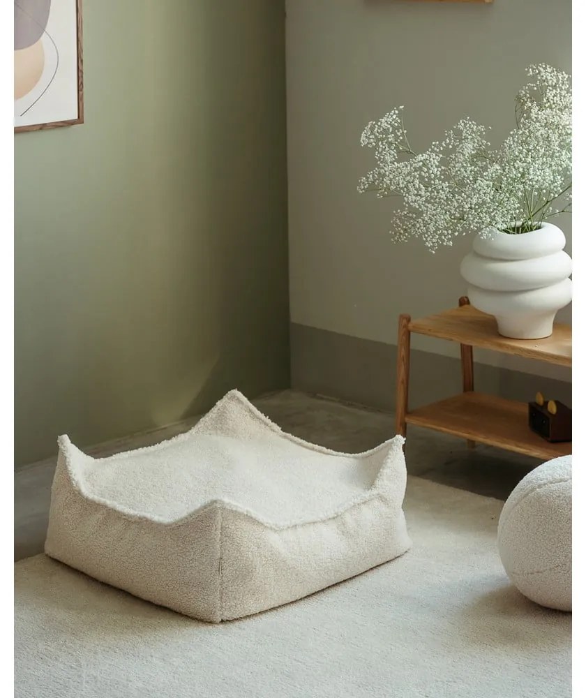 Fotoliu puf pentru copii crem cu tapițerie din țesătură bouclé Square – Wigiwama