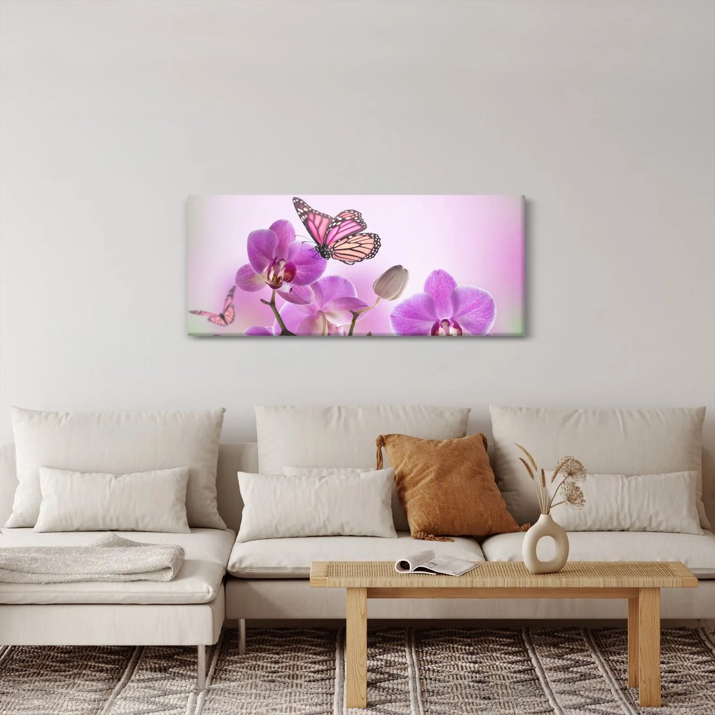 Tablou - Fluture pe flori de orhidee, liliac (120x50 cm)