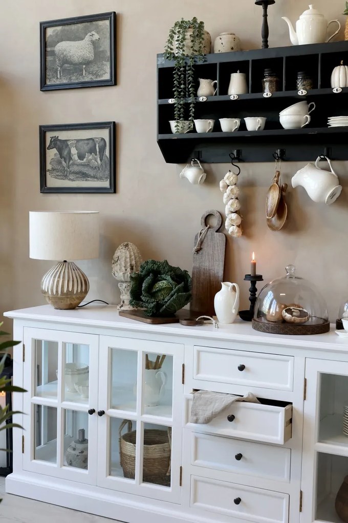 Bufet din lemn masiv, 4 usi si 4 sertare, aspect rustic, Marseille