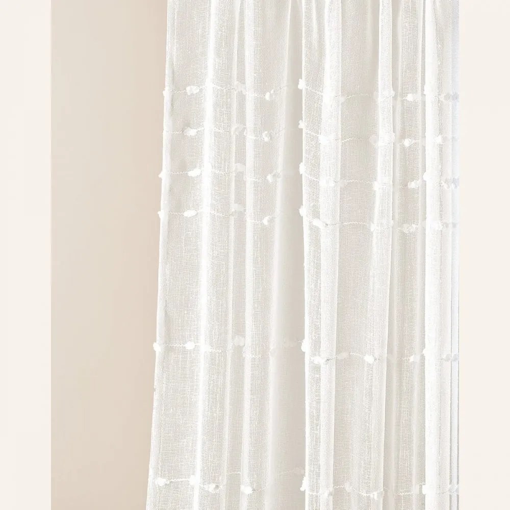 Perdea modernă de culoare crem Marisa cu inele argintii 140 x 260 cm