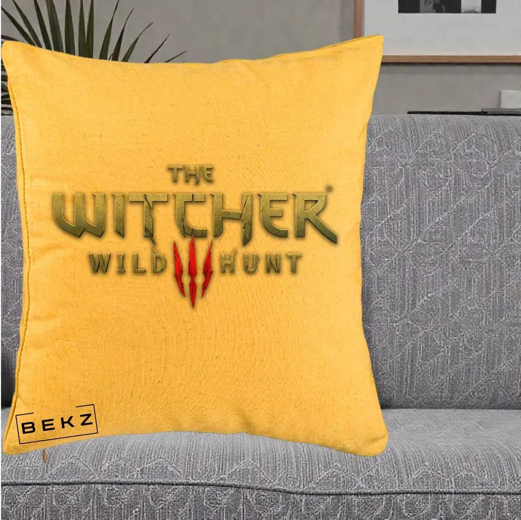 Perna Personalizata The Witcher 3 Wild Hunt, 40x40 cm, Galben, Husa Detasabila, Perna Inclusa, BEKZ®